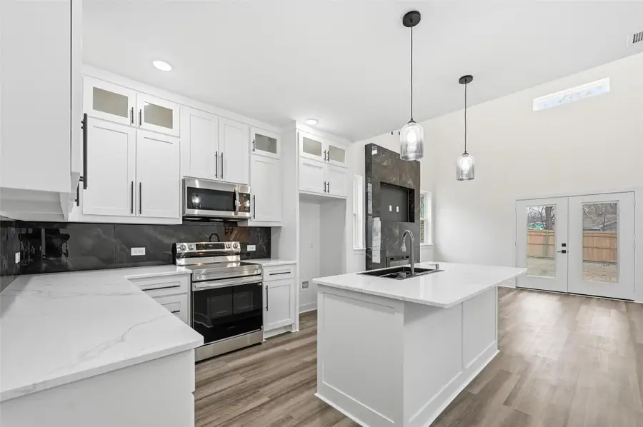 4448 Marcell Avenue, Dallas, TX 75211 - #2