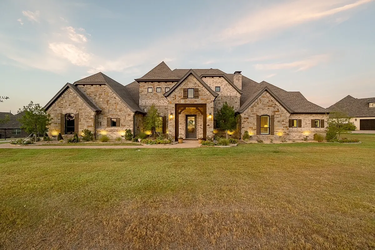 10613 Kyle Circle, Burleson, TX 76028 - #1