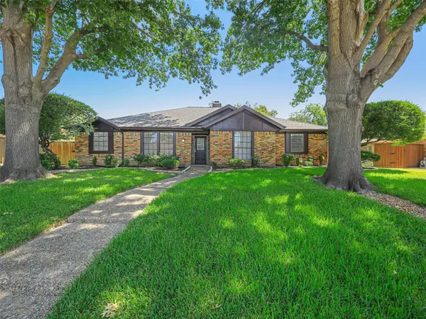 5012 Andover Drive, Plano, TX 75023