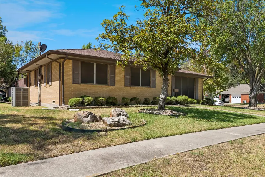 601 Line Drive, Gainesville, TX 76240 - #2