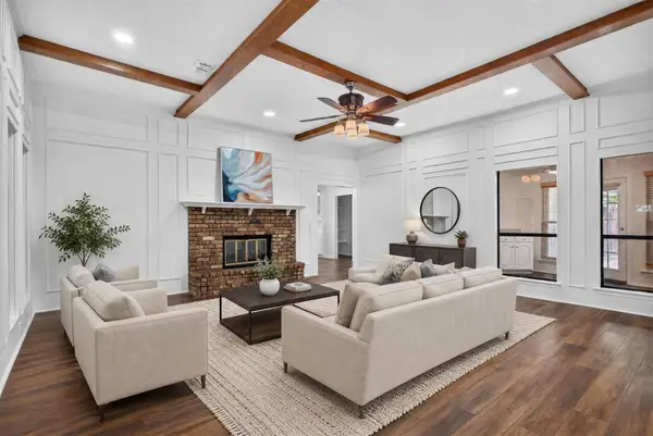 901 Willow Brook Drive, Allen, TX 75002