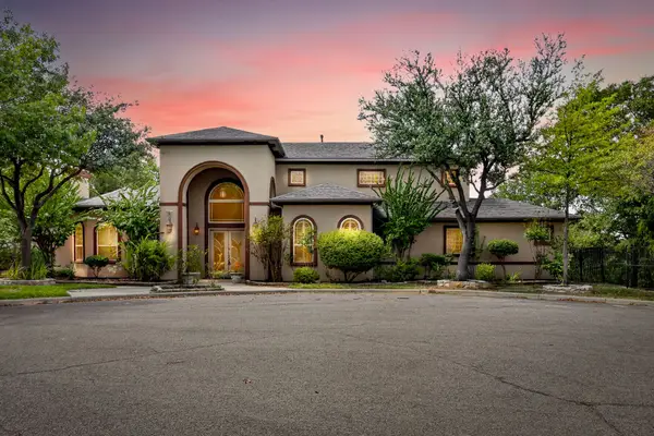 544 Waterchase Drive, Fort Worth, TX 76120