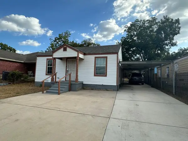 2720 Burchill Road, Fort Worth, TX 76105