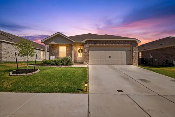 14137 Golden Bridge Drive, Pilot Point, TX 76258
