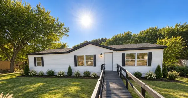 621 Mcada Drive, Midlothian, TX 76065