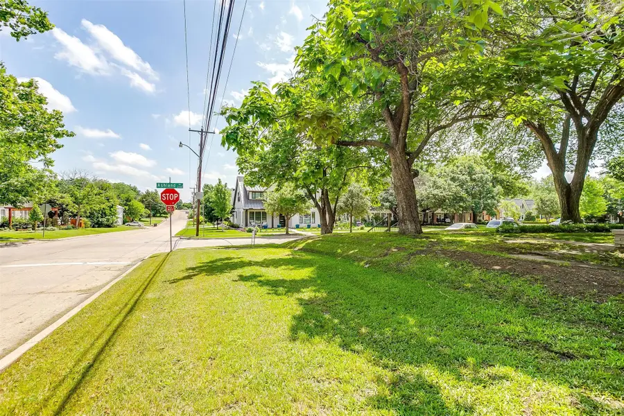 2100 Ashland Avenue, Fort Worth, TX 76107 - #2