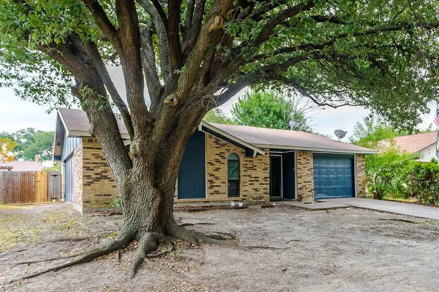 2633 Santa Anna Drive, Grand Prairie, TX 75052 - #3