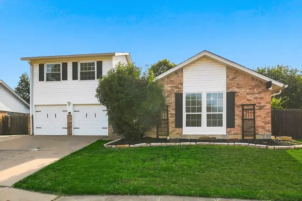 6008 Martha Drive, Watauga, TX 76148