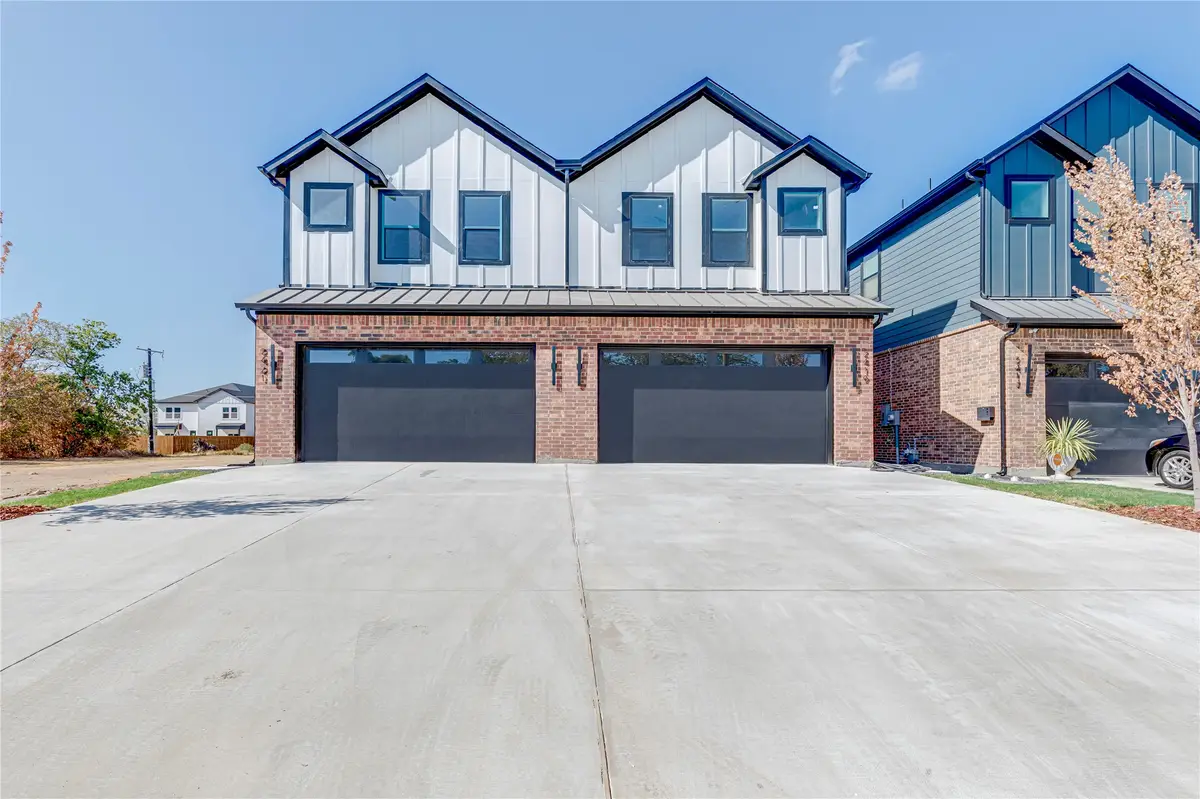 2419 & 2421 Meyers Street, Dallas, TX 75215 - #1