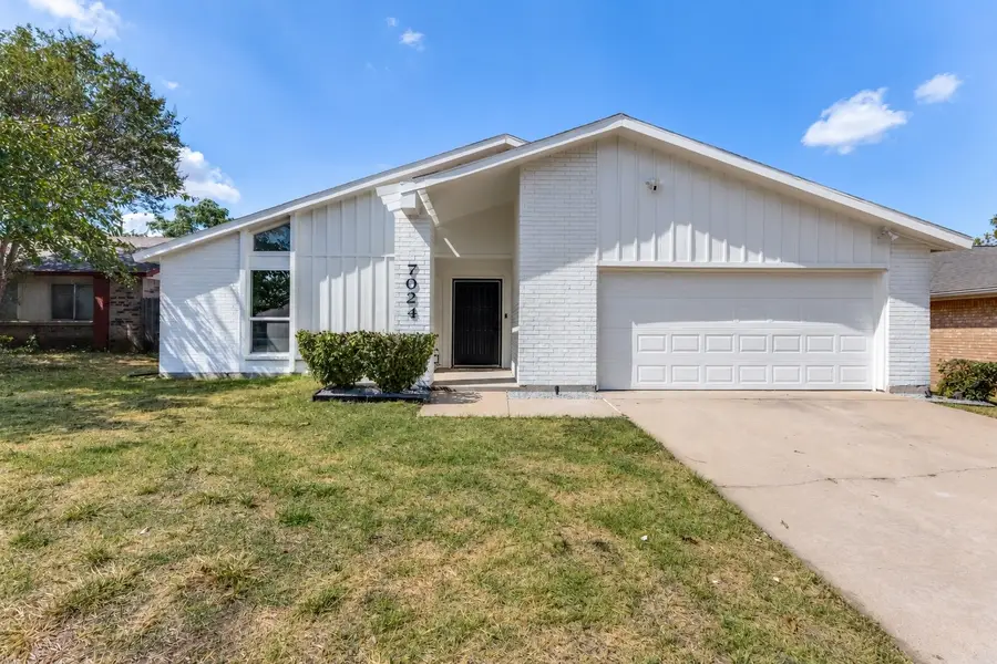 7024 Woodacre Road, Fort Worth, TX 76133 - #3