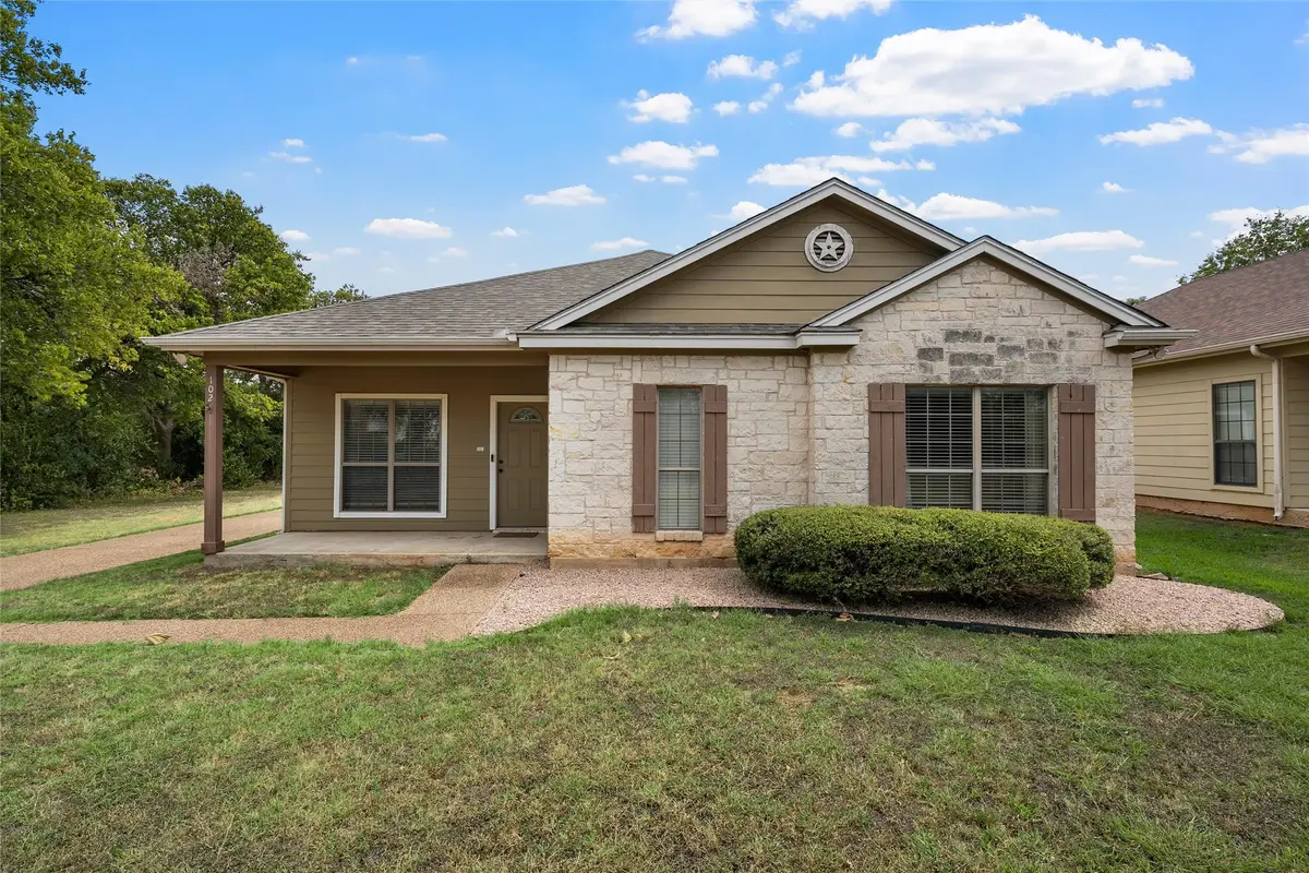 102 Garden Drive, Waco, TX 76706 - #1