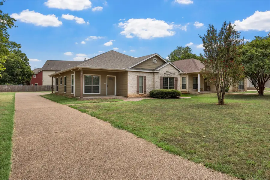 102 Garden Drive, Waco, TX 76706 - #2