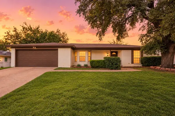 7613 N Richland Boulevard, North Richland Hills, TX 76180