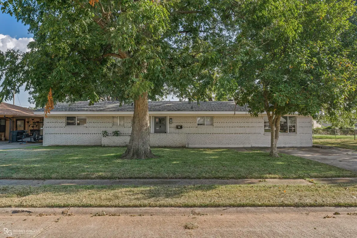 1106 Caroline Drive, Bossier City, LA 71112 - #1