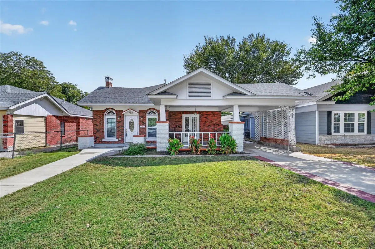 316 S Montreal Avenue, Dallas, TX 75208 - #1