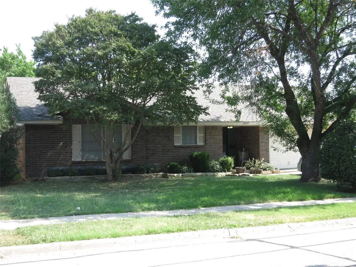 2029 Shenandoah, Carrollton, TX 75007 - #1