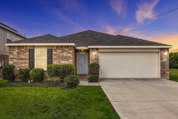 9900 Amosite Drive, Fort Worth, TX 76131