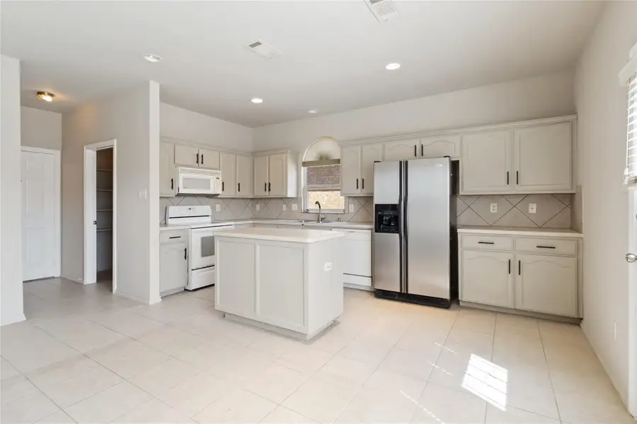 2680 Silver Hill Drive, Fort Worth, TX 76131 - #3