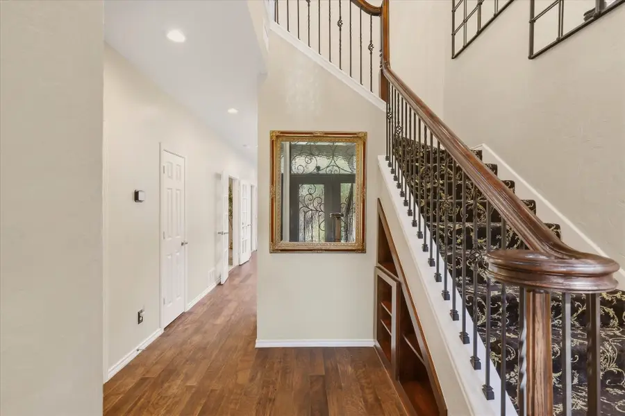 3465 Courtyard Circle, Farmers Branch, TX 75234 - #3