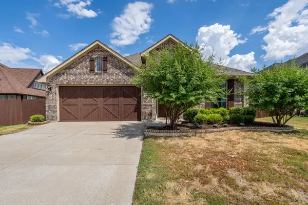 129 Sundance Circle, Waxahachie, TX 75165