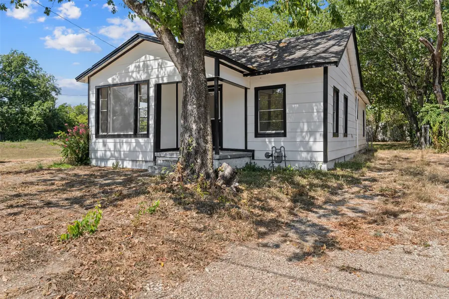 927 Oakwood Avenue, Waco, TX 76706 - #2