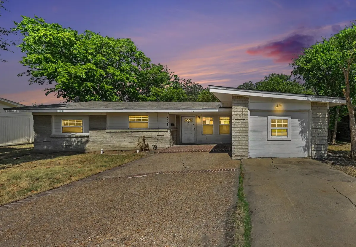 5504 Wheaton Drive, Fort Worth, TX 76133 - #1