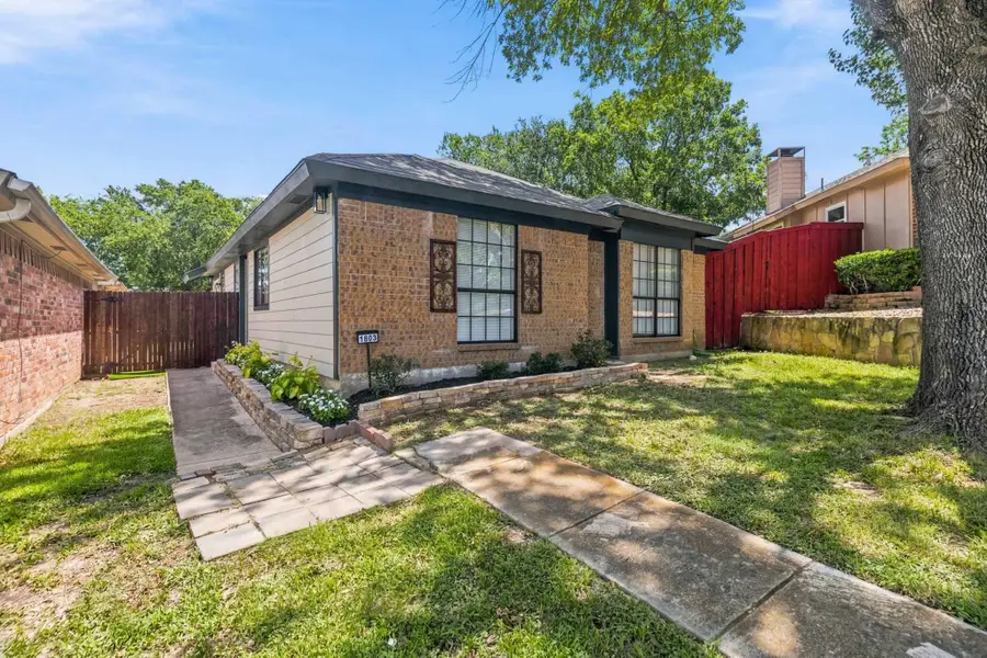 1803 Sherwood Place, Carrollton, TX 75006 - #2