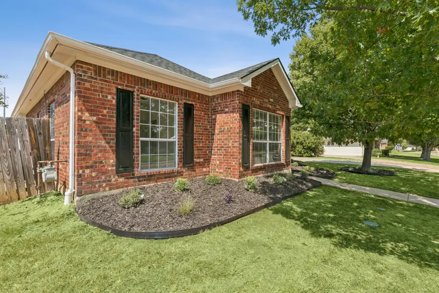636 Whitetail Deer Lane, Crowley, TX 76036 - #3