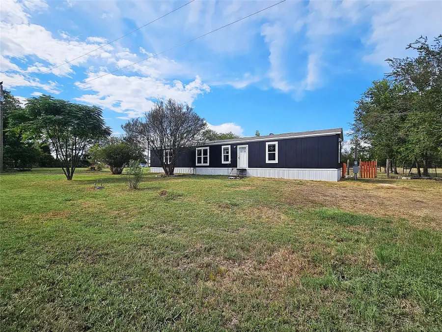 202 W 6th Street, Thornton, TX 76687 - #2