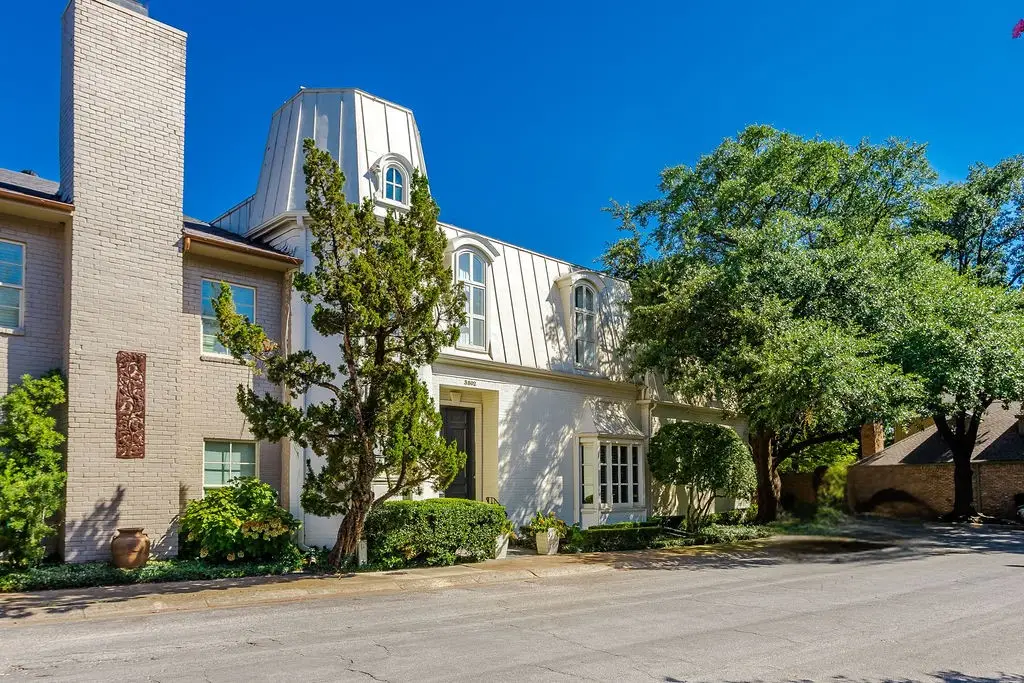 3802 S Versailles Avenue, Dallas, TX 75209 - #1