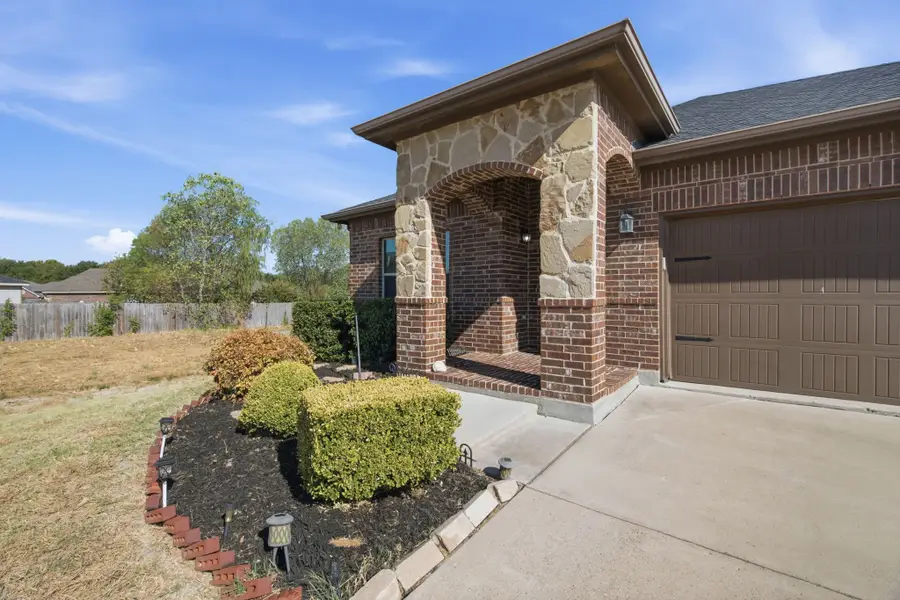7101 Creighton Court, Fort Worth, TX 76120 - #3