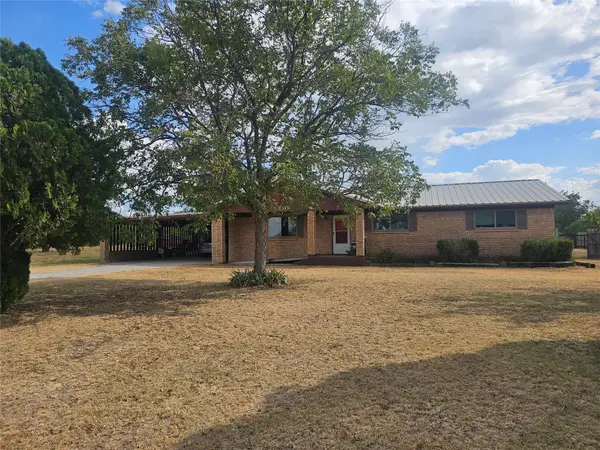 1300 Bailey Street, Coleman, TX 76834