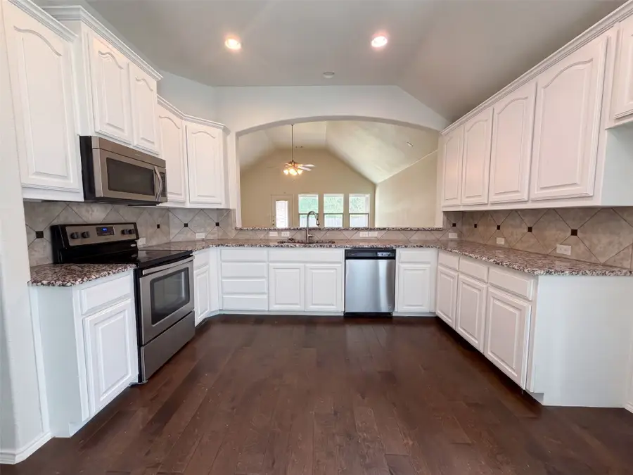 11813 Bellegrove Road, Burleson, TX 76028 - #2