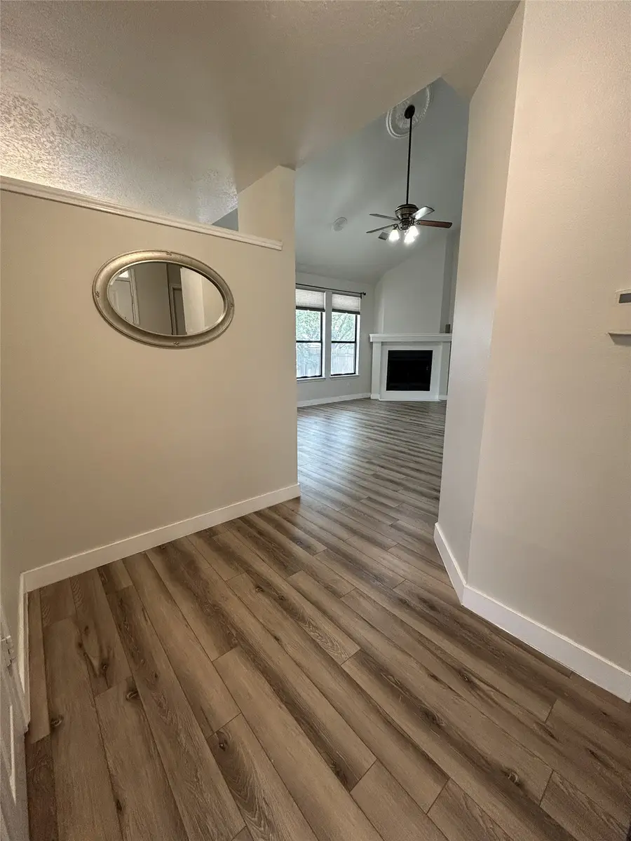602 N River Crest, Leander, TX 78641 - #3