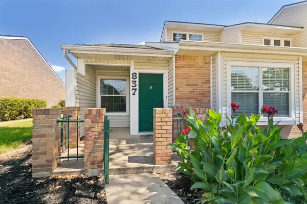 837 Summercreek Drive, Lewisville, TX 75067