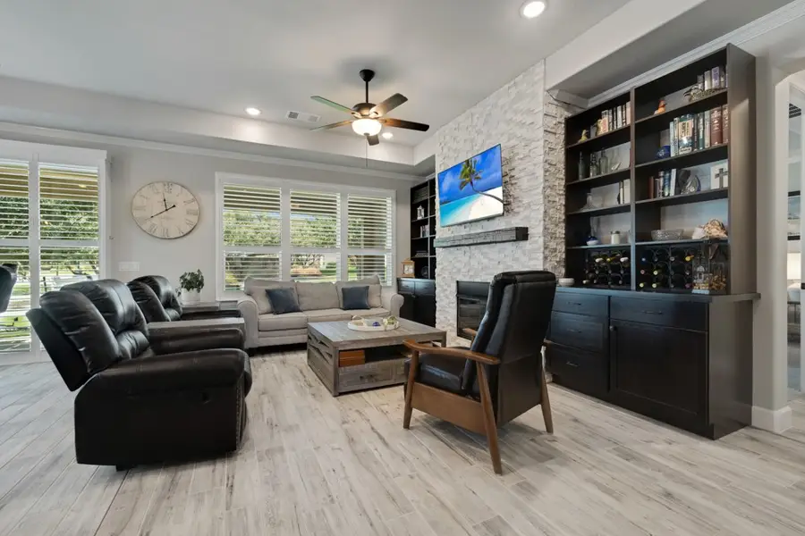 9812 Stonefield Way, Denton, TX 76207 - #3