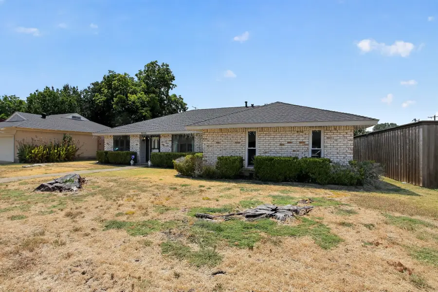 3030 Newcastle Drive, Dallas, TX 75220 - #3