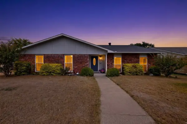 2809 Silverdale Lane, Garland, TX 75044