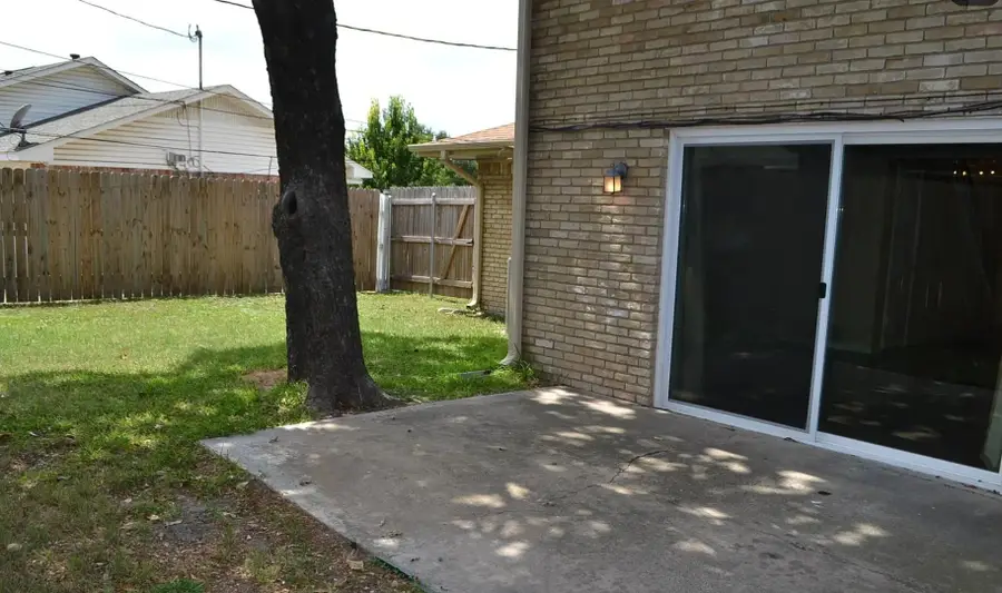 2204/2206 E 18th Street N, Plano, TX 75074 - #2