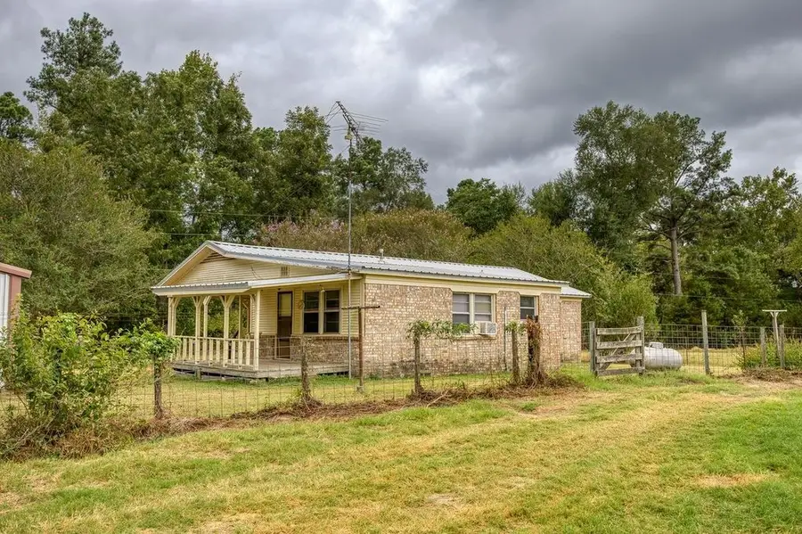 4233 An County Road 163, Palestine, TX 75801 - #3