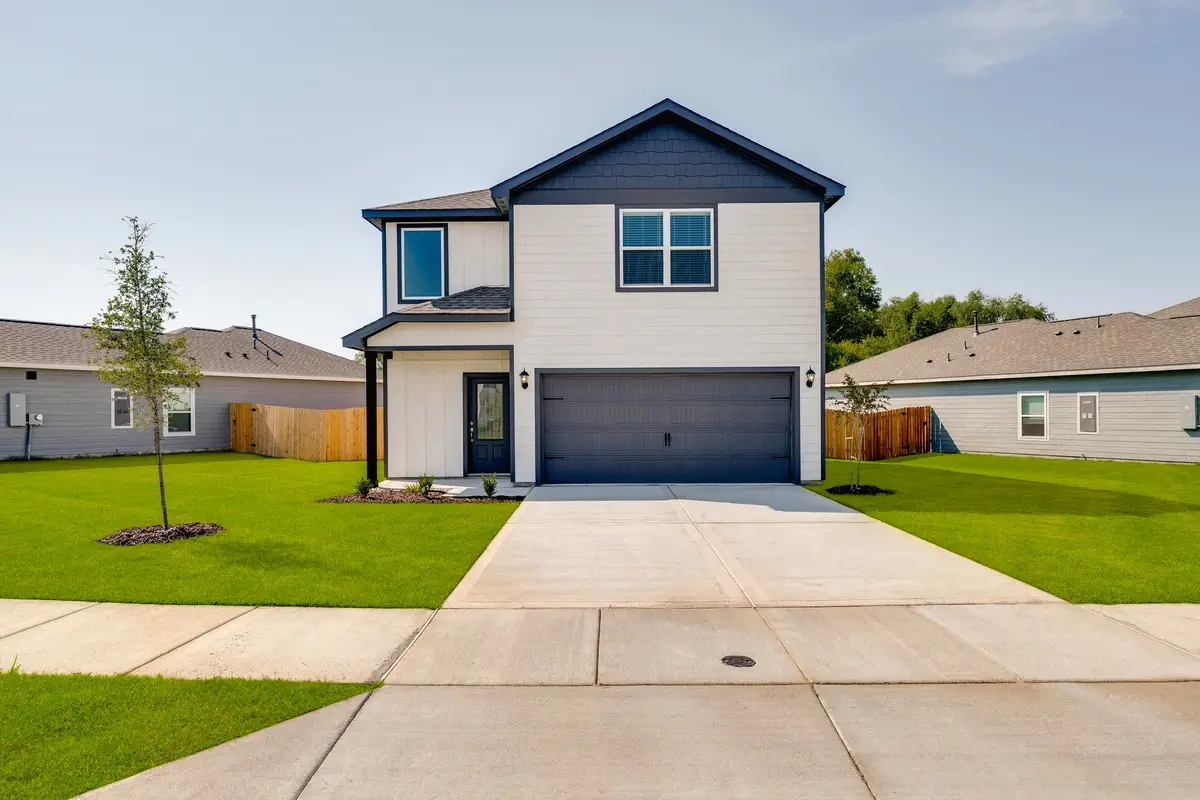8433 White Wolf Trail, Ponder, TX 76259 - #1