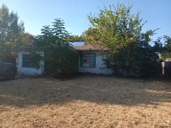 7931 Wes Hodges Road, Dallas, TX 75217