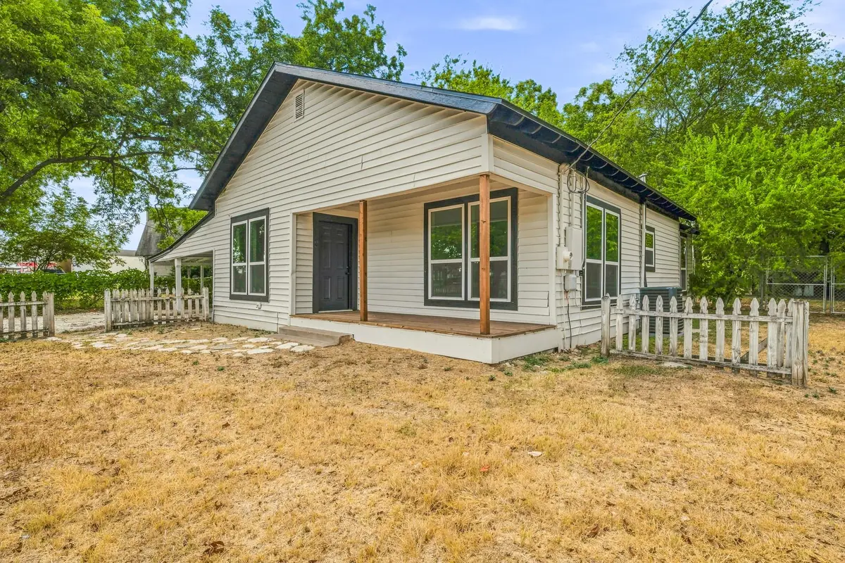 403 N Gaither Street, Glen Rose, TX 76043 - #1