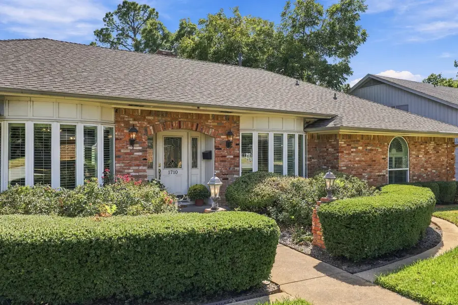 1710 Tennyson Drive, Arlington, TX 76013 - #3