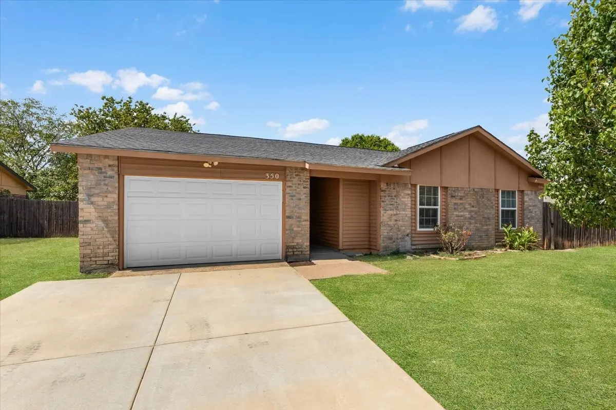 350 Ridgecrest, Saginaw, TX 76179 - #1