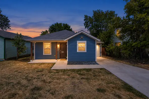 1005 E Harvey Avenue, Fort Worth, TX 76104