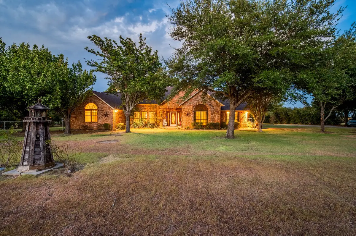 611 Combine Road, Seagoville, TX 75159 - #1