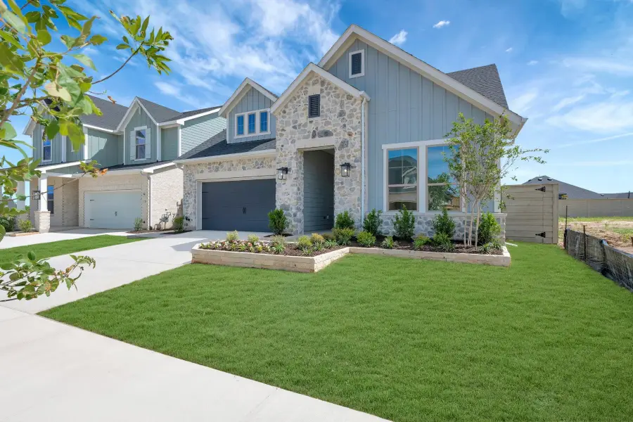 11724 Wildwood Street, Justin, TX 76247 - #2