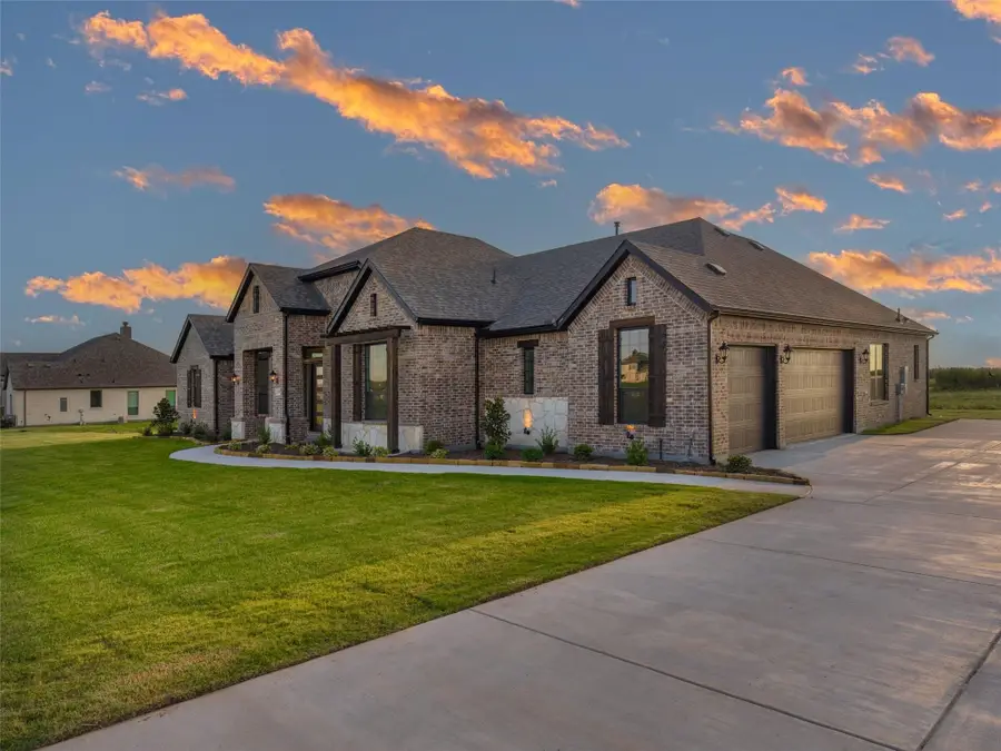 2108 Charters Circle, Nevada, TX 75173 - #2