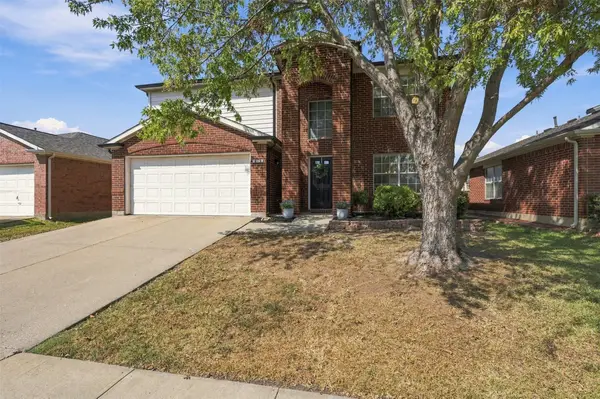 303 Charleston Drive, Wylie, TX 75098